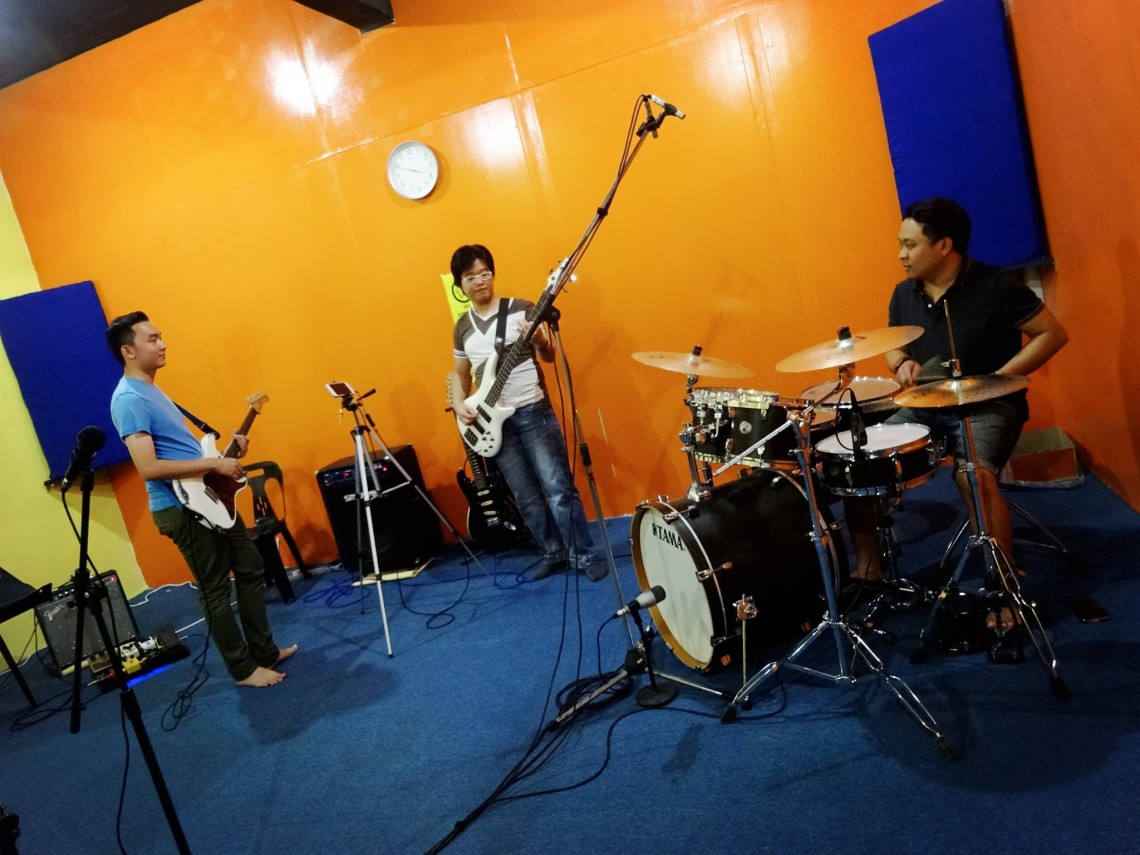 Casual Jamming - 11